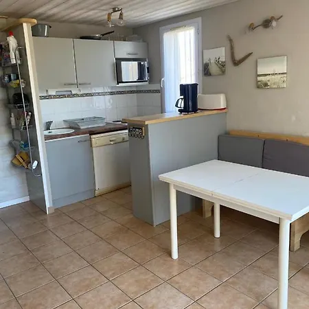 Apartment Samaria Village Joli 8 Personnes Rochelongue Cap D'agde Agde